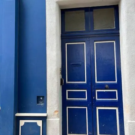 Appartement Superbe En Plein Coeur Du Panier *